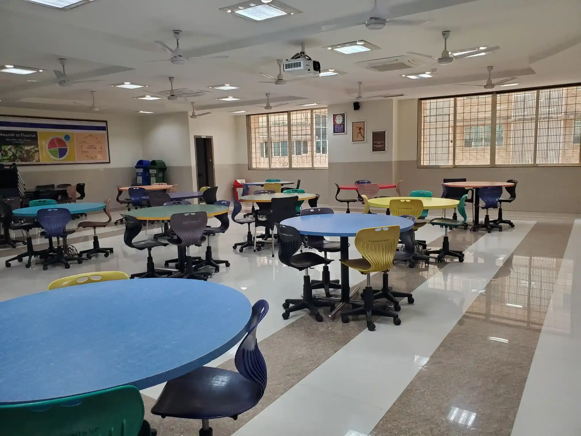 Thakur Global Business School Mumbai Refreshment Room photo 4